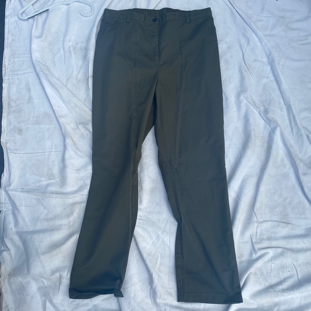 Green pants NWOT